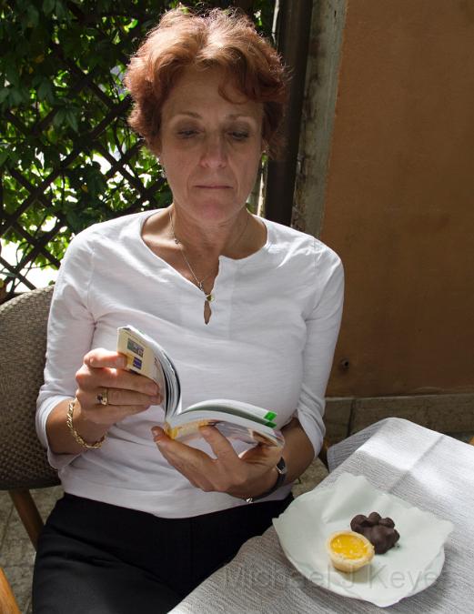 IMG_3234 copy.jpg - Cafe for Lunch outside Verona Duomo